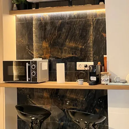 “Plan B” Appartement Athene Buitenkant foto